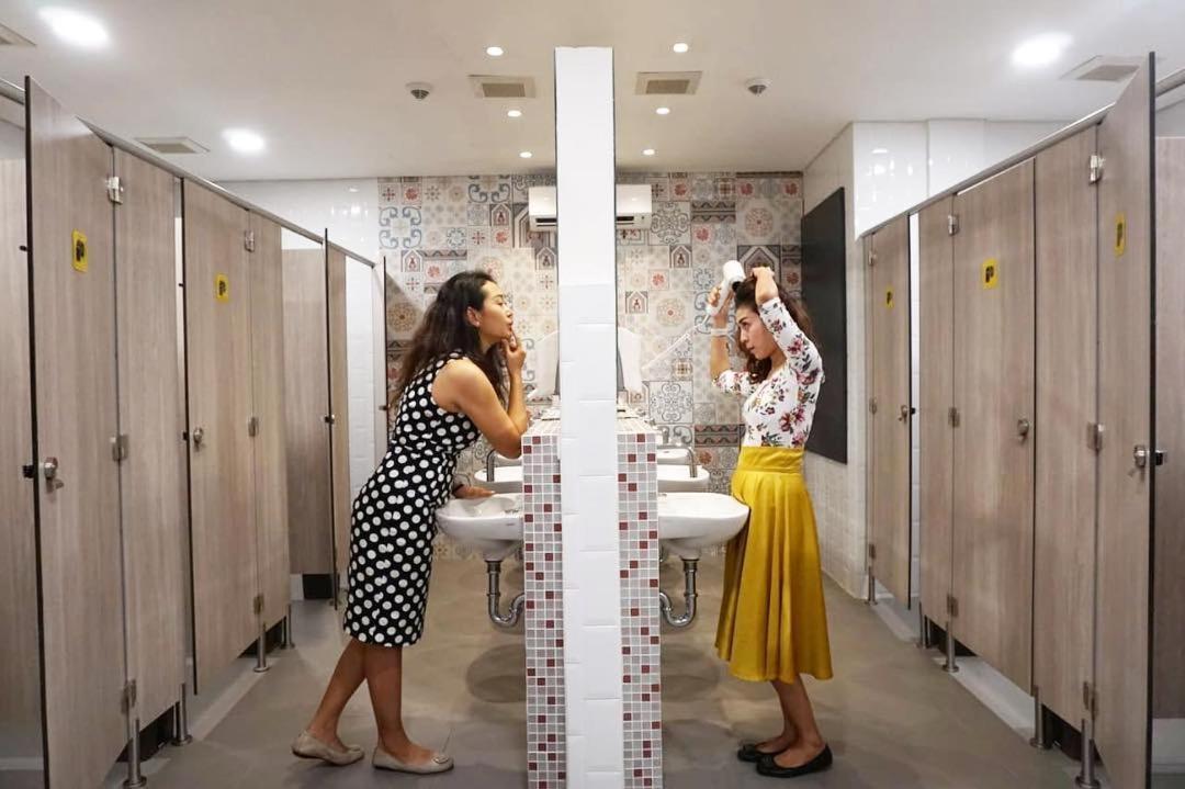 The Social House - Coliving & Hostel - Previously Known As Nomad Hostel ジャカルタ エクステリア 写真