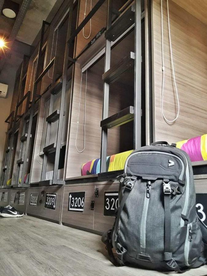 The Social House - Coliving & Hostel - Previously Known As Nomad Hostel ジャカルタ エクステリア 写真